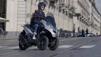 MP3 300 hpe Riding in the city