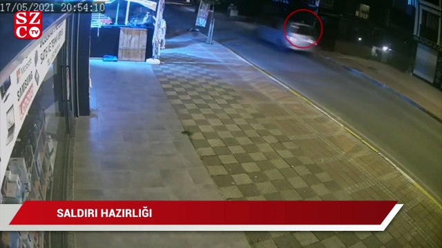 Parti binasına bombalı saldırı keşfinde yakalandılar