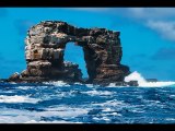 Galapagos rock formation Darwin’s Arch collapses | OnTrending News