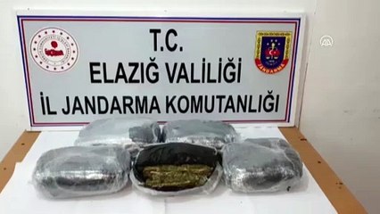 ELAZIĞ - Ankara'ya valizle uyuşturucu sevk etmek isteyen şüpheli Elazığ'da yakalandı