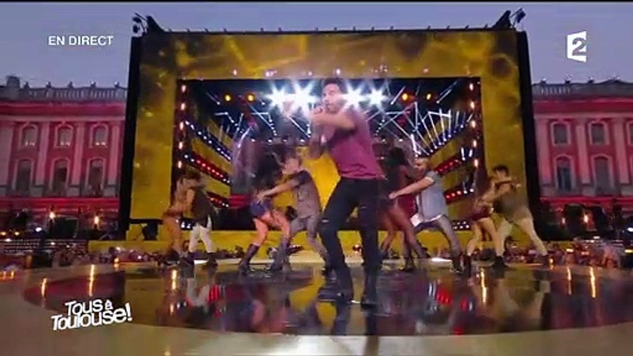 Luis Fonsi chante "Despacito" à la Fête de la Musique