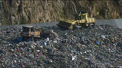 Polluting paradise |2012| VOSTFR ~ WebRip