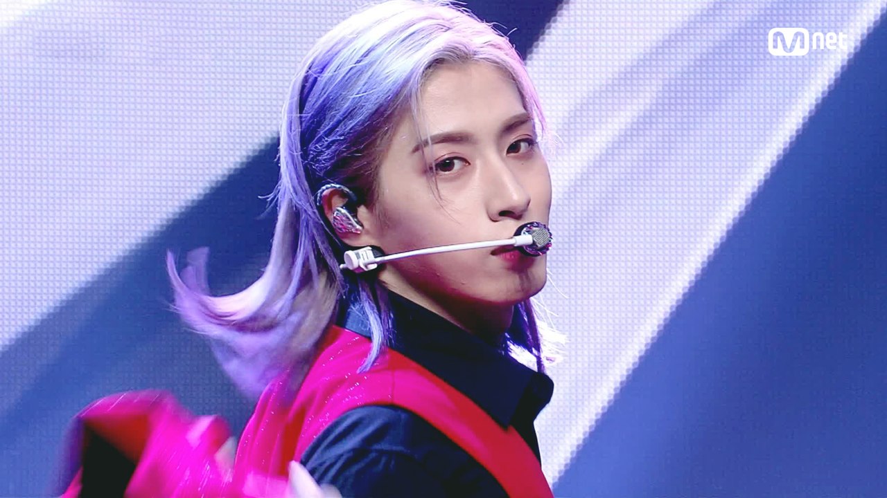 '원어스(ONEUS)'의 누디스코♬ 'BLACK MIRROR' 무대