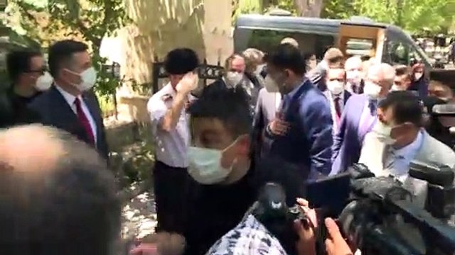 BURDUR - Çevre ve Şehircilik Bakanı Kurum, Burdur'da ziyaretlerde bulundu