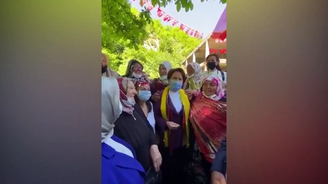 İkizdere'de taş ocağına karşı nöbet tutan köylüler Akşener'i türkü ile karşıladı: Hoşgeldun Meral Hanum