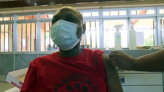 ВОЗ: вакцины эффективны против всех вариантов коронавируса