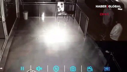 Kardeşine gözcülük yaptırıp motosikleti böyle çaldı