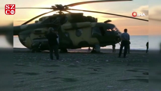 Azerbaycan bayraklı helikopter Giresun’da plaja acil iniş yaptı