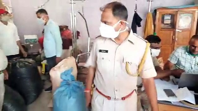 144 किलो डोडा, अफीम का दो किलो दूध व 15.50 लाख रुपए जब्त