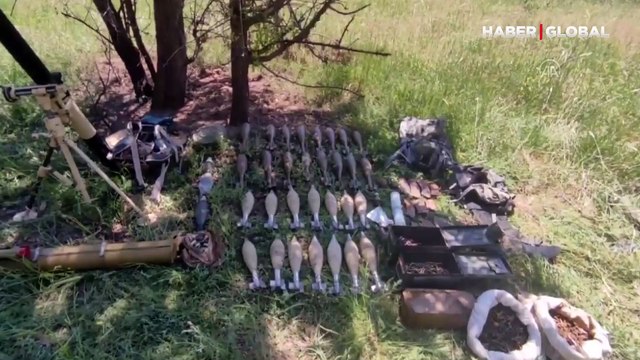 Pençe-Şimşek ve Pençe-Yıldırım operasyonlarında silah ve mühimmat ele geçirildi