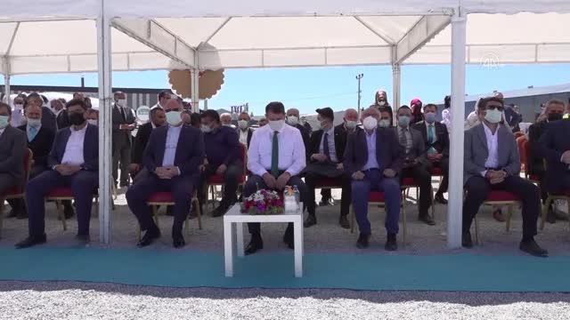 Sivas'ta 750 kişiye istihdam sağlayacak tekstil fabrikasının temeli atıldı