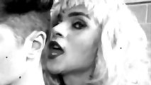 Ροζ Ακρίδες - Θέλω Να Τον Φάω/ Madonna - Girl Gone Wild [Parody]