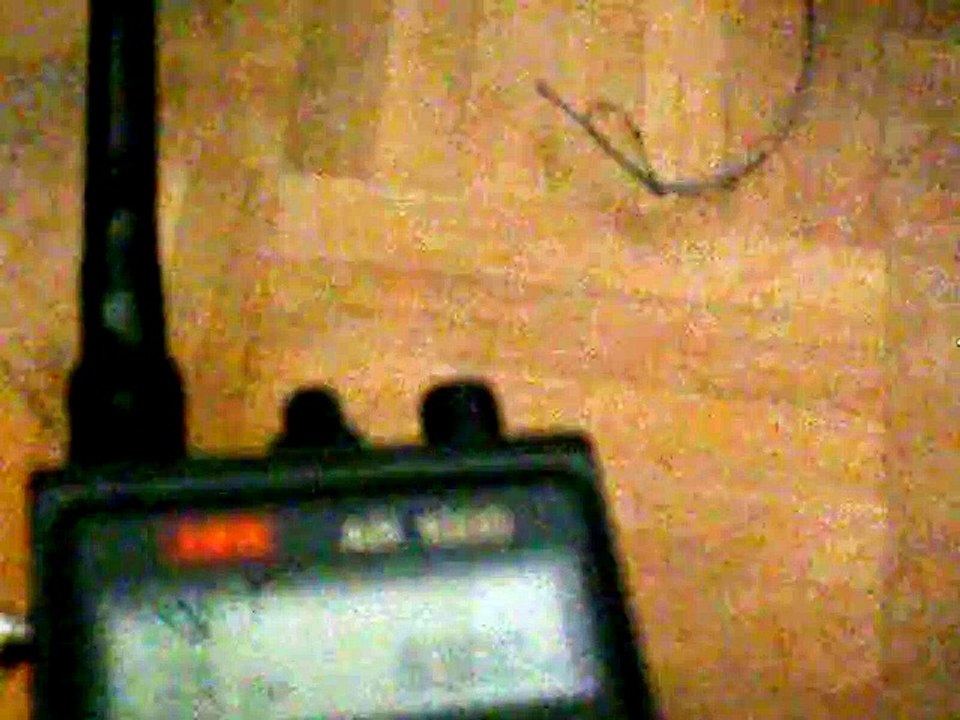 Shielding fabric against cell phone radiation leads to powerline radiation, Alumückengitter wird zum Powerlineträger