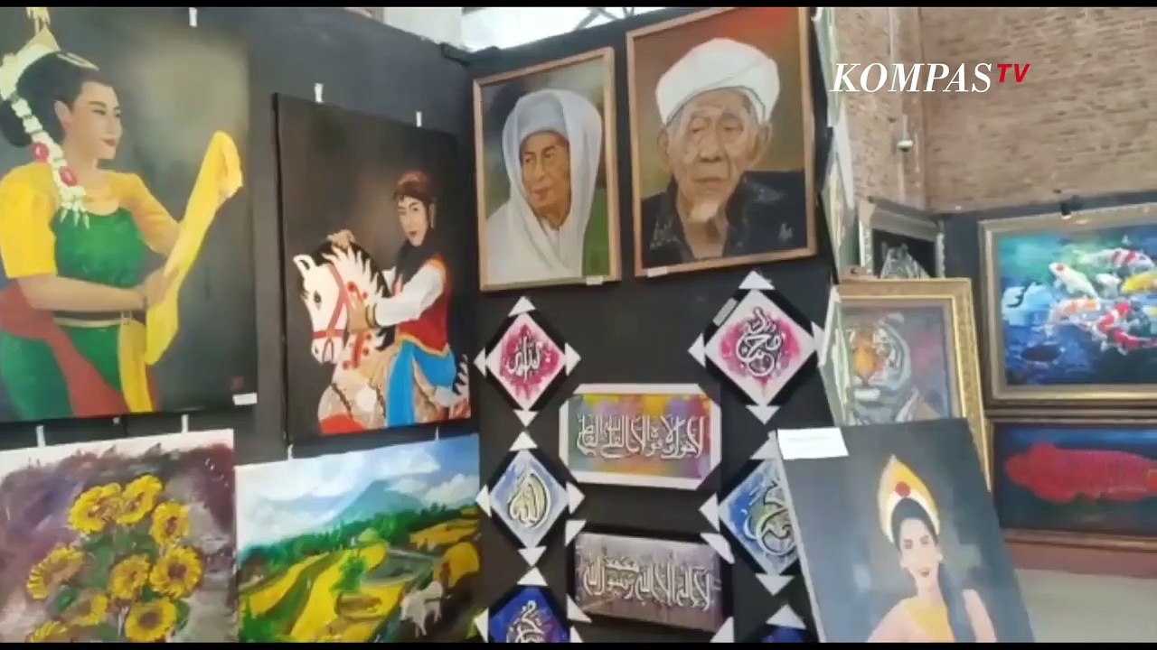 Seniman Lukis Manfaatkan Momen Arus Balik Lebaran, Pamerkan Karya