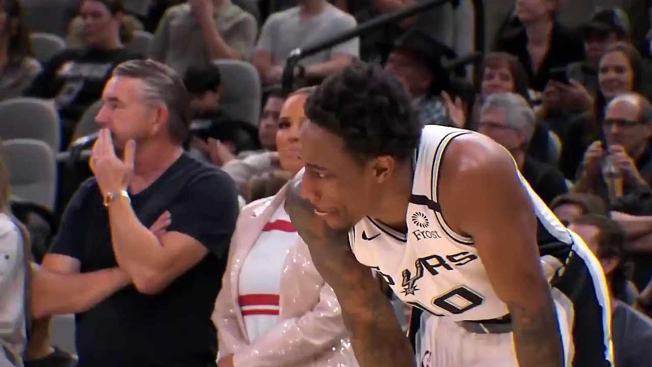 Dans un nouveau documentaire, le prince Harry met de nouveau en cause l'absence d'empathie de sa famille envers lui ou Meghan Markle