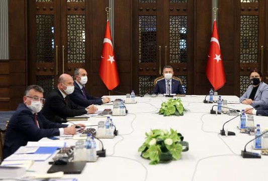 Cumhurbaşkanlığı Külliyesi'nde, İnsan Hakları Eylem Planı kapsamında 4'üncü yargı paketinde yapılacak düzenlemeler ele alındı