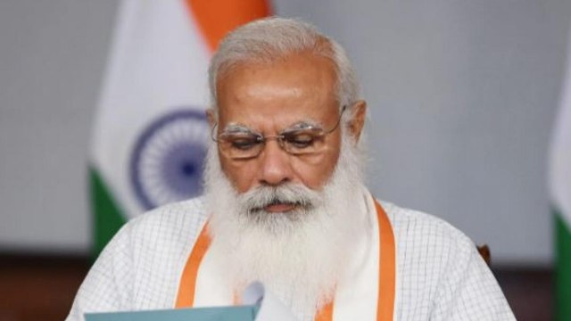 PM Modi gets emotional while interacting with doctors
