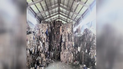 아산시 공장 2곳에 폐기물 만여 톤 투기하고 잠적 / YTN