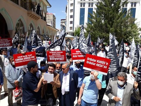 Son dakika haberi: Van'da Filistin şehitleri için gıyabi cenaze namazı kılındı