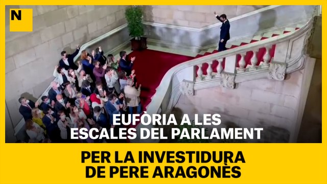 Eufòria a les escales del Parlament per la investidura de Pere Aragonès