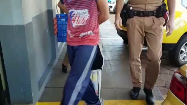 De posse de facão, rapaz incomoda moradores do Riviera e é detido pela PM