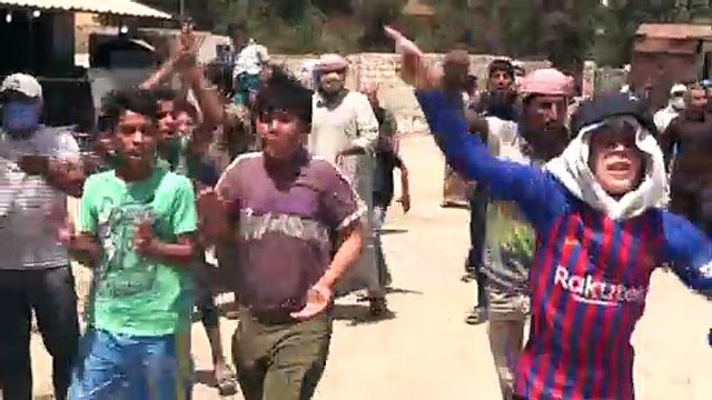 RASULAYN - Rasulayn'da halk elektrik kaynaklarının kontrolünü elinde tutan Esed rejimi ve YPG/PKK'yı protesto etti