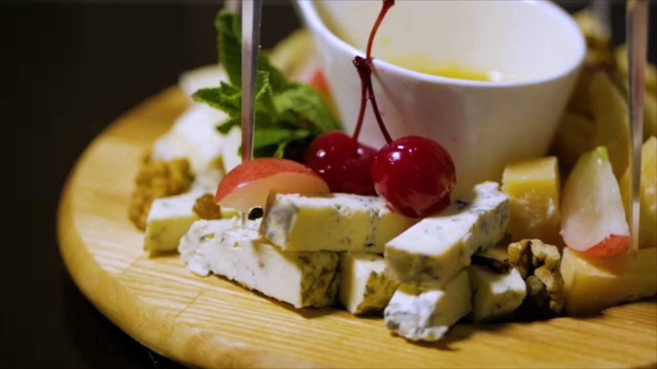 Floating 'Cheese Barge' Restaurant Finally Opens After Yearlong Delay