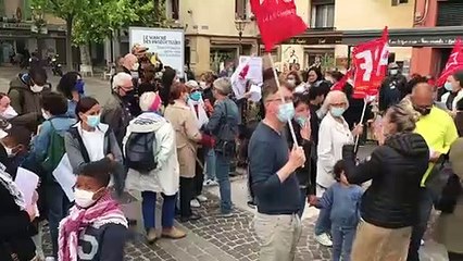 Plusieurs dizaines de personnes manifestent à Martigues  pour soutenir la Palestine