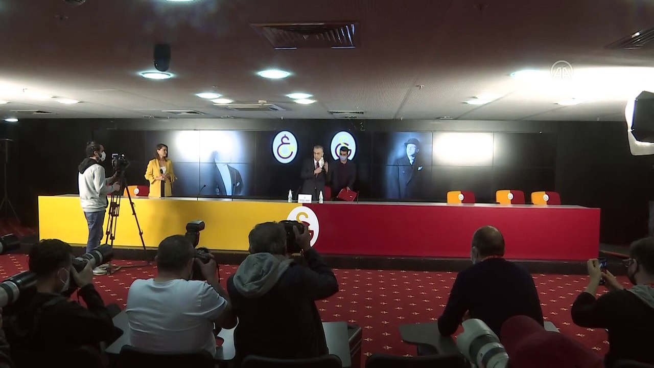 İSTANBUL - Mustafa Cengiz, Fatih Terim ile devam etmeyeceğini açıkladı