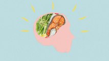 What to Eat to Reduce Your Risk of Alzheimer's Disease, According to Science