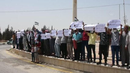 Télécharger la video: TEL ABYAD - Barış Pınarı Harekatı bölgesinde halk, kendilerini elektriksiz bırakan terör örgütü YPG/PKK'yı protesto etti