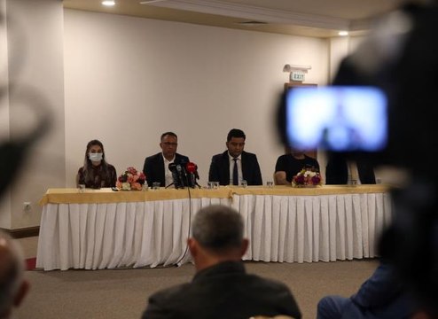 Erzurumspor'un eski takım kaptanı Kürşat Karakaş, kulüp başkanlığı için adaylığını açıkladı