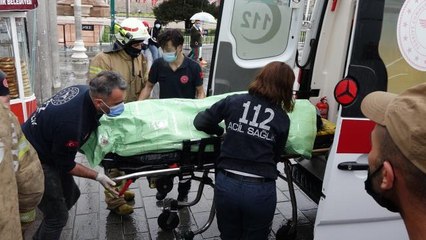 Taksim'de metro raylarına atlayan kadın, dün de 15 Temmuz Köprüsü'nden atlamaya çalışmış