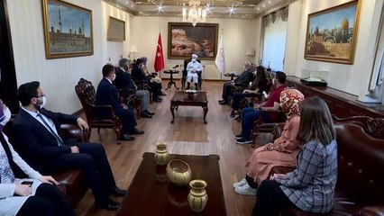 Diyanet İşleri Başkanı Erbaş: "Filistin davasını hiçbir zaman ihmal etmeden geleceğe taşıyınız"