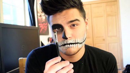 Download Video: Death Skull Makeup Tutorial | Alex Faction