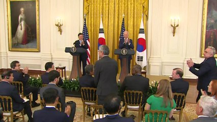 '한반도 완전한 비핵화' 명시...북한과의 '외교' 강조 / YTN