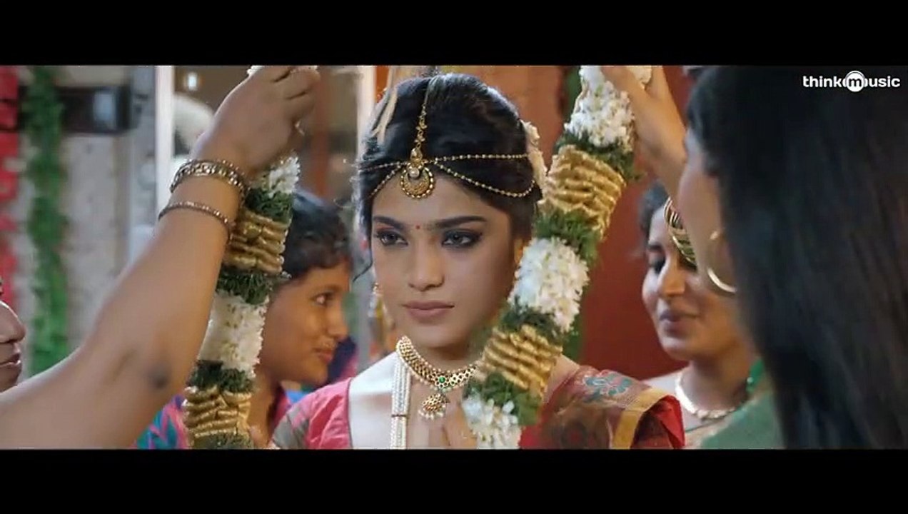 Meesaya_Murukku_Songs_|_Vaadi_Pulla_Vaadi_Video_Song_|_Hiphop_Tamizha,_Aathmika,_Vivek(480p)