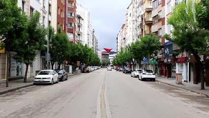ESKİŞEHİR - Sokağa çıkma kısıtlaması nedeniyle sessizlik hakim