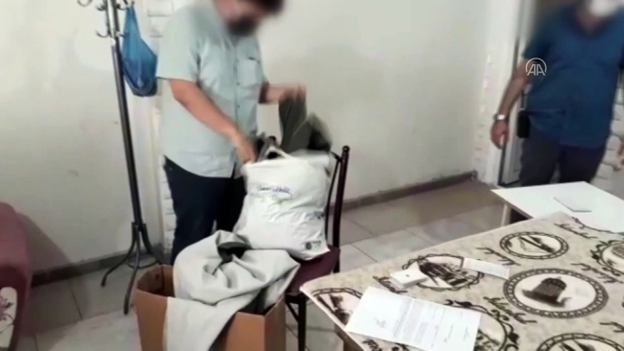 OSMANİYE - Kumar oynayan ve Kovid-19 tedbirlerini ihlal eden 7 kişiye para cezası kesildi