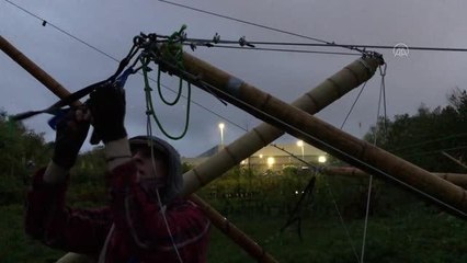 İngiltere'de hayvan hakları savunucuları ülkedeki 1300 McDonald's restoranına ürün dağıtımını engelledi