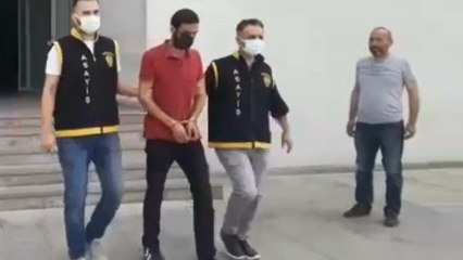 Komşusunun araçlarını yakması için Adana’dan kundakçı getirtmiş