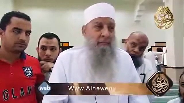 حكم رفع اليدين بالدعاء للمأمومين في خطبة الجمعة _ للشيخ الحويني