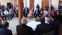 GAZİMAĞUSA - Cumhurbaşkanı Yardımcısı Oktay, KKTC'nin Vadili köyünde halkla buluştu