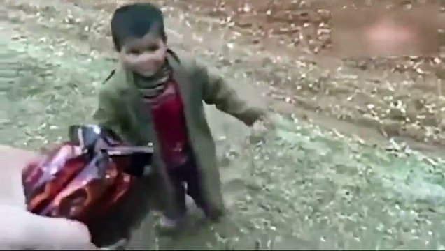 Mehmetçiklerimiz gönülleri fethetti!