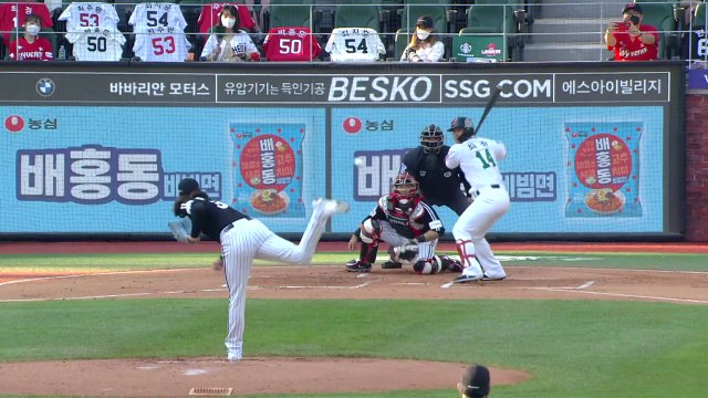 '홈런 3방에 4연승' SSG, 단독 선두 도약 / YTN