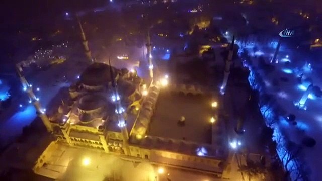 Sultanahmet'te eşsiz kar manzarası