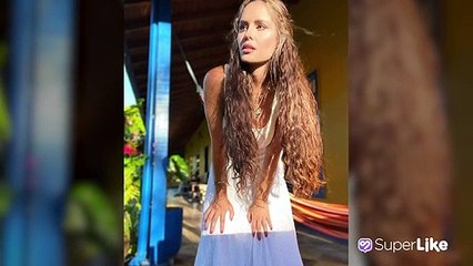 Ana Lucía Domínguez deleita con su figura sobre un yate