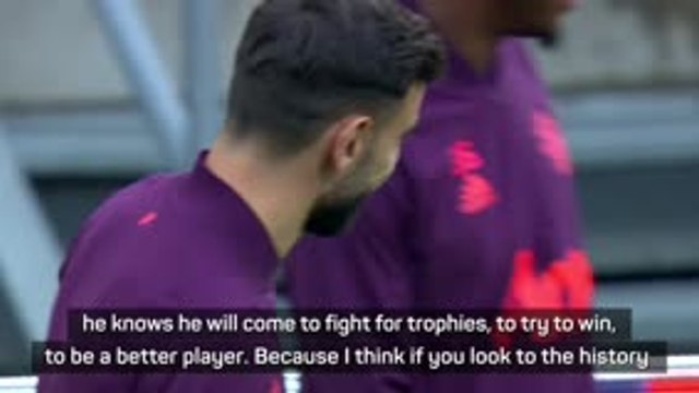 Fernandes relishing pressure of trying to win first United trophy