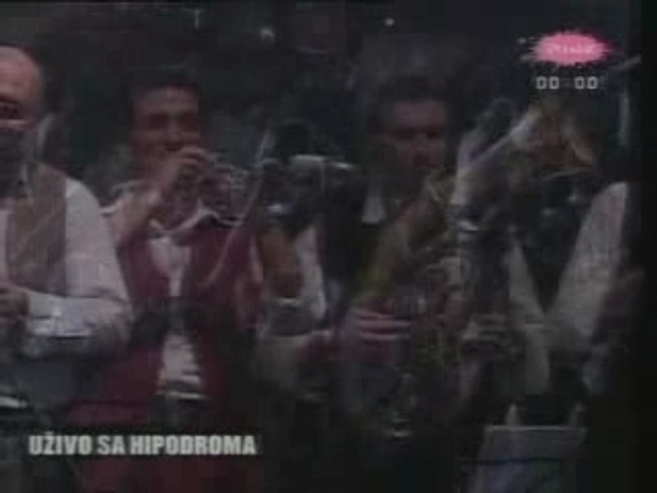 Bijelo_Dugme_-_Djurdjevdan_live_at_Hipodroma_Belgrade