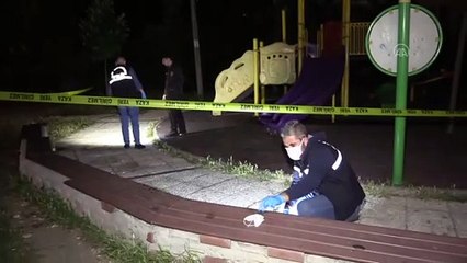 İZMİR - Parkta arkadaşı tarafından bıçakla ağır yaralanan kişi hastanede öldü